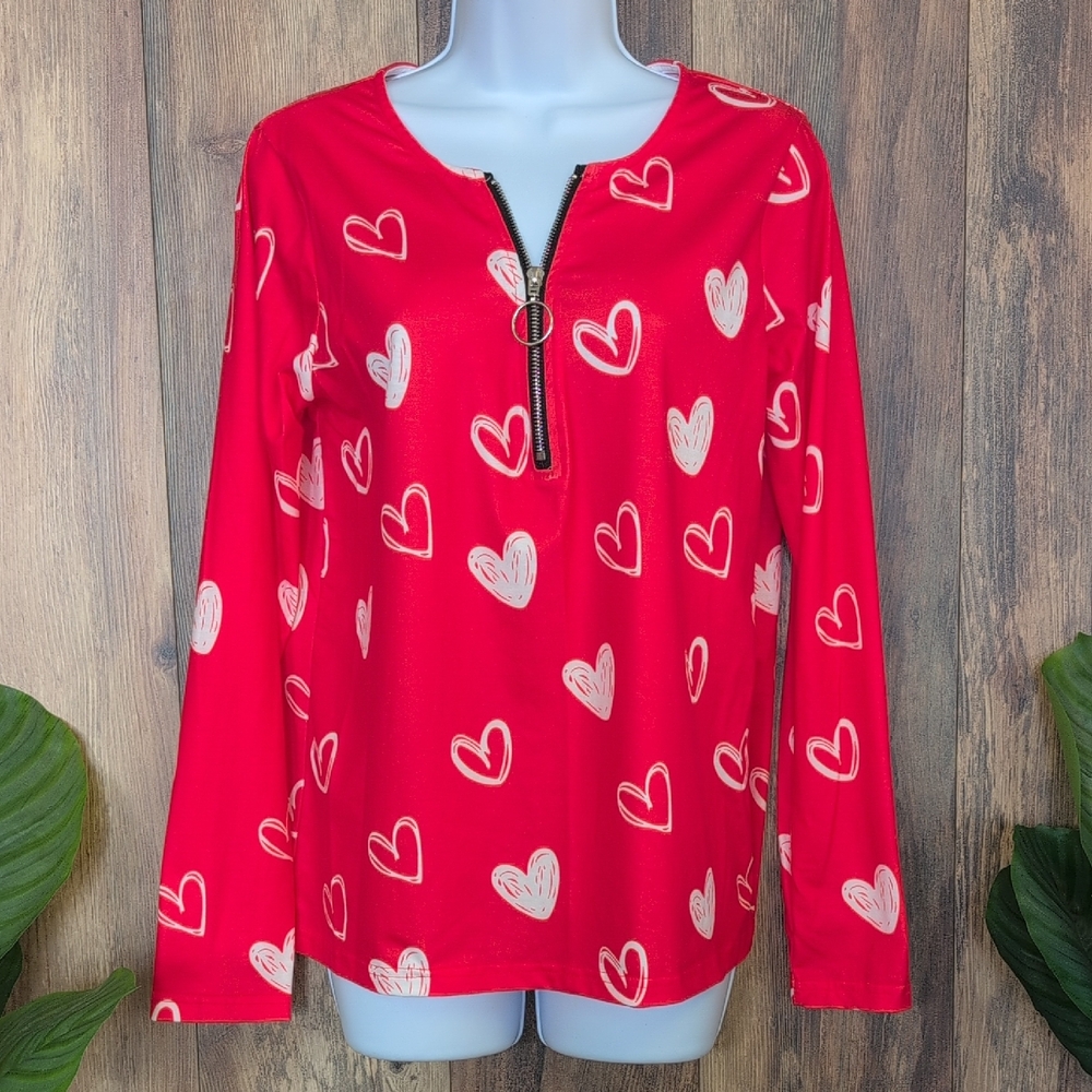 Zippered Red Heart Print Long Sleeve Top NWT M          F224
